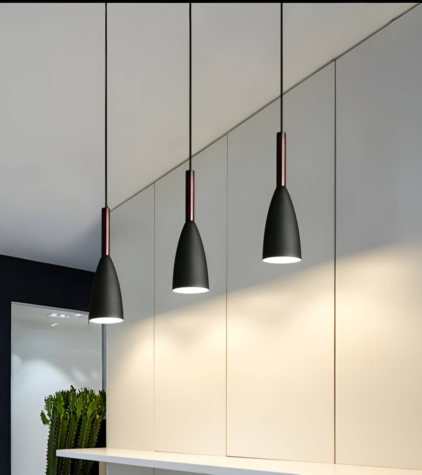 Hängelampe SakuraLume | Japandi Design | Zartes Kirschblütenmotiv | Aluminium & Warmes Licht