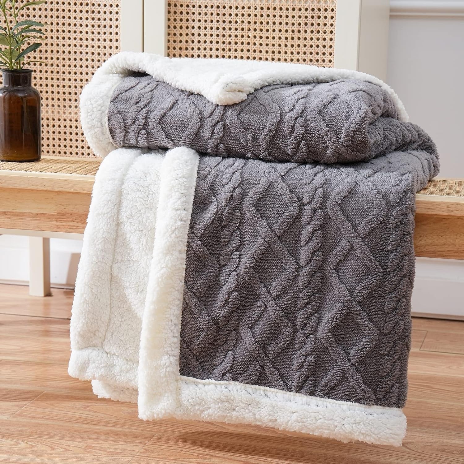 CuddleCloud - Bequeme Sherpa-Decke